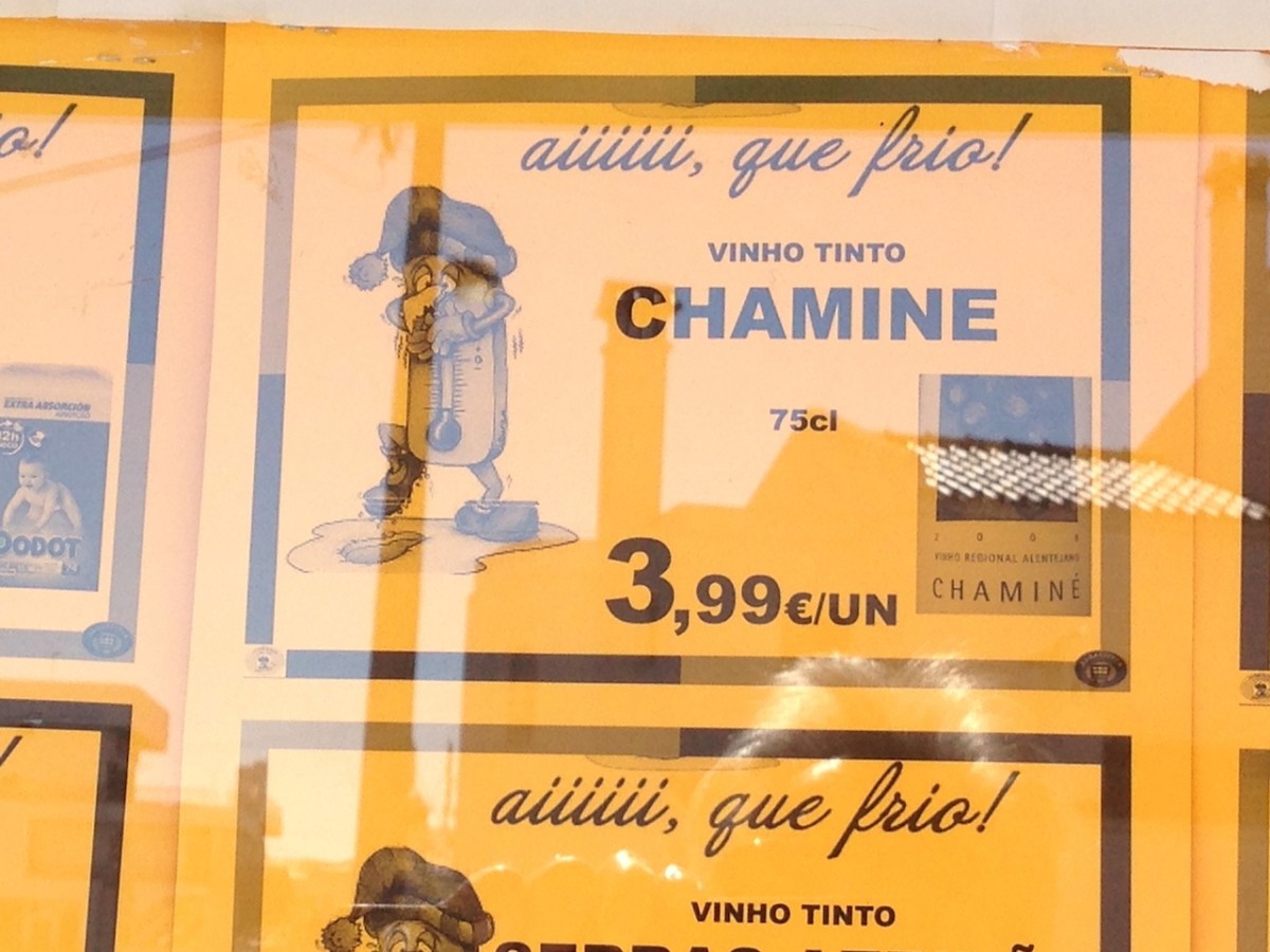 Affiche bij de supermarkt