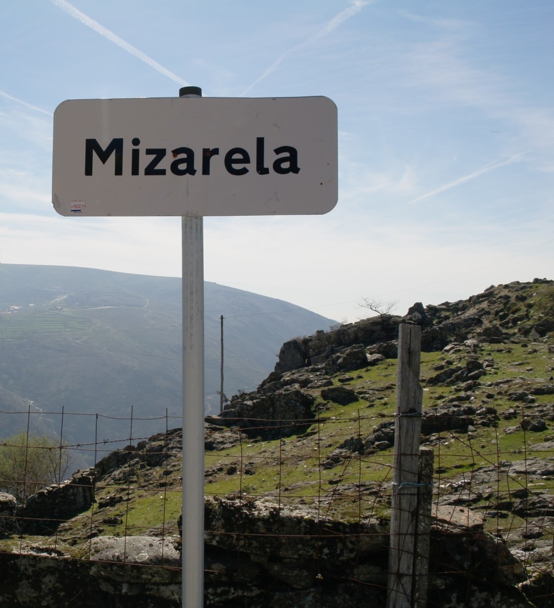 Plaatsnaambord Mizarela