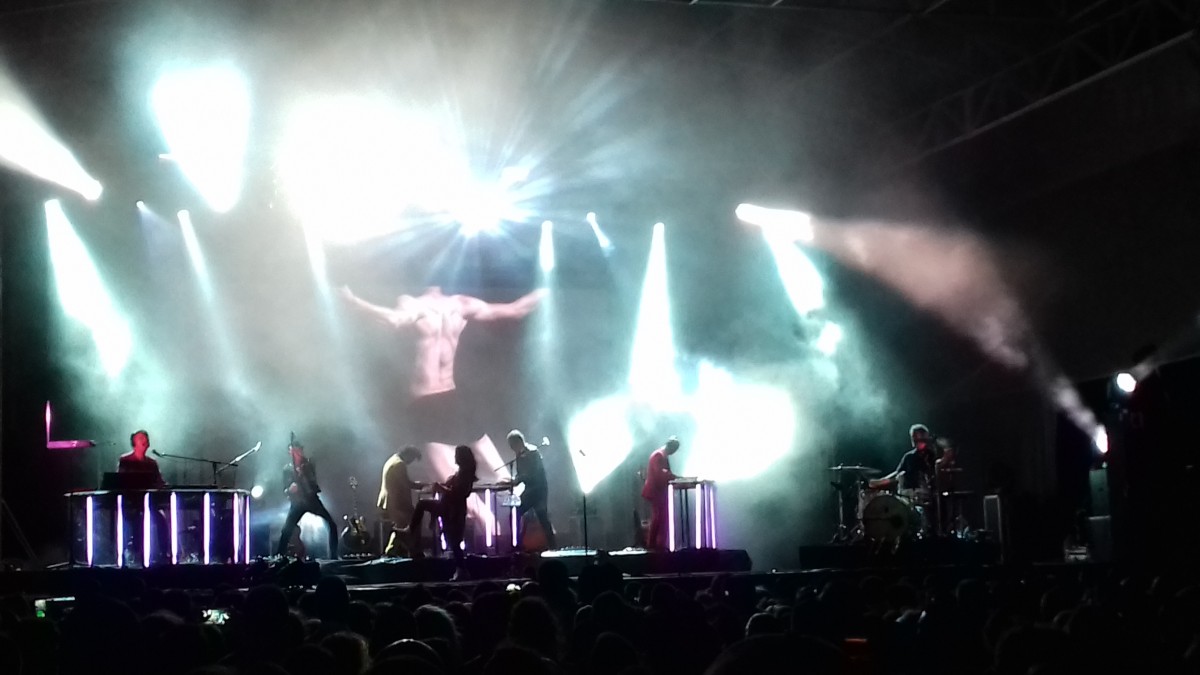 The Gift op het strand in Albufeira juli 2018. 