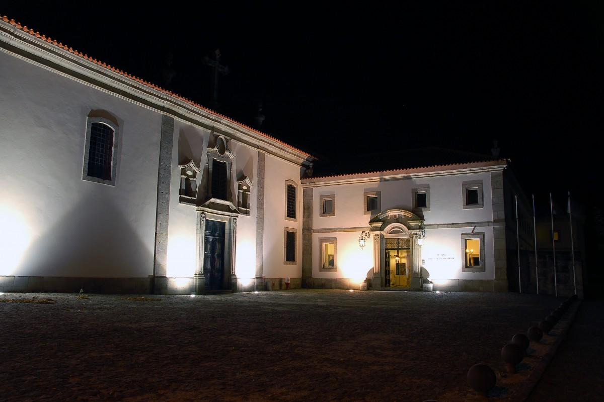 Foto van hotel Convento do Desagravo in Vila Pouca, het "Grote Hotel" waar Komrij het in het boek steeds over heeft.