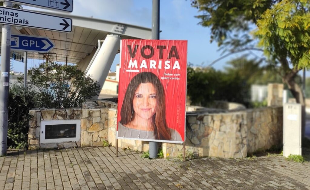 Verkiezingsposter van Marisa Matias, kandidate van het Bloco de Esquerda 