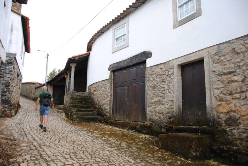 Het dorpje Vilarinho in Trás-os-Montes waar de Belgische vakantiegangers gaan wandelen