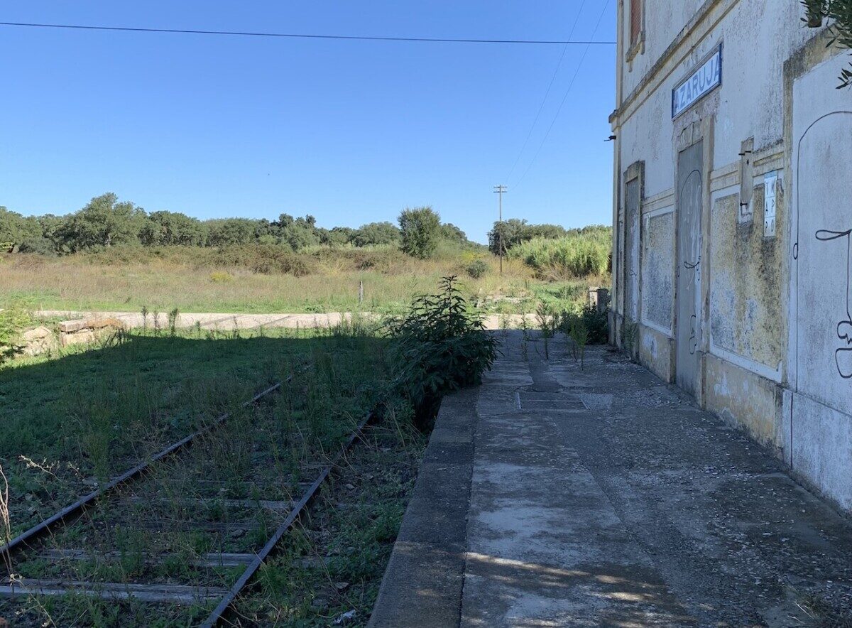 Foto van een doodlopend spoor