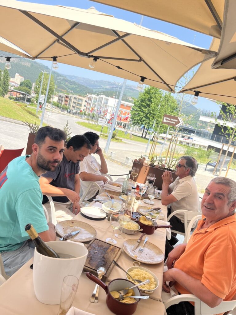 Uitgebreid lunchen lukt nog wel in Portugal, bron, mijn Iphone 13 LVD