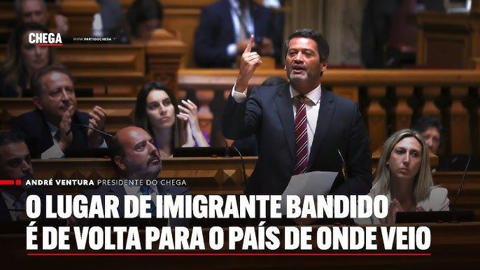 "De plek van een criminele immigrant is terug naar het land waar hij vandaan komt." Still van ChegaTV