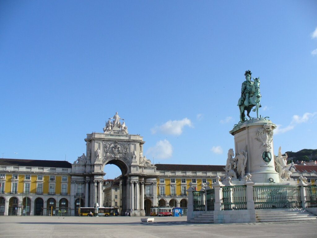 Standbeeld van Dom João I in Lissabon