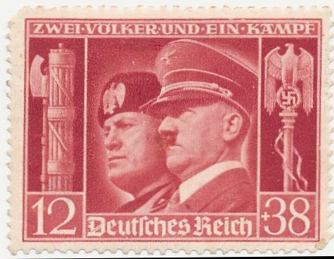 Duitse postzegel met fasces, Mussolini, Hitler en de Duitse rijksstandaard met adelaar
