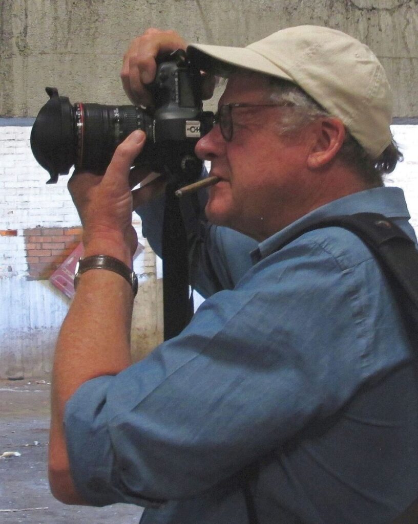 portret en profil Ernst Schade