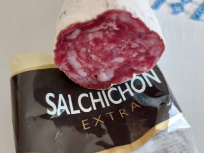 Opengesneden Spaanse salsichón