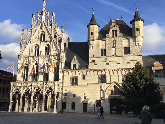 Mechelen, een stad met een politieke en culturele historiek