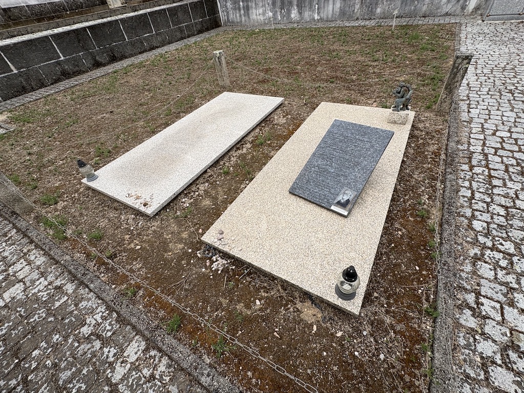 Graven van Komrij&Hofman